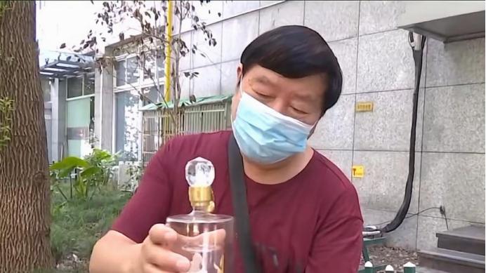 杭州一男子，收藏五粮液近16年，如今打开却存了个“寂寞”？
