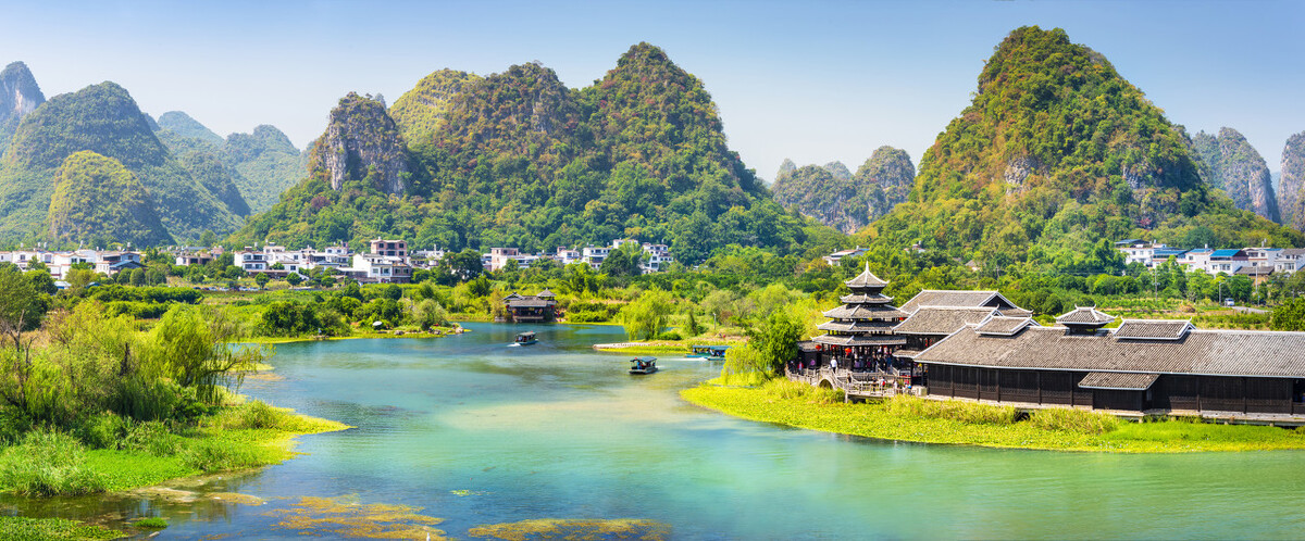 江南行作者张德富