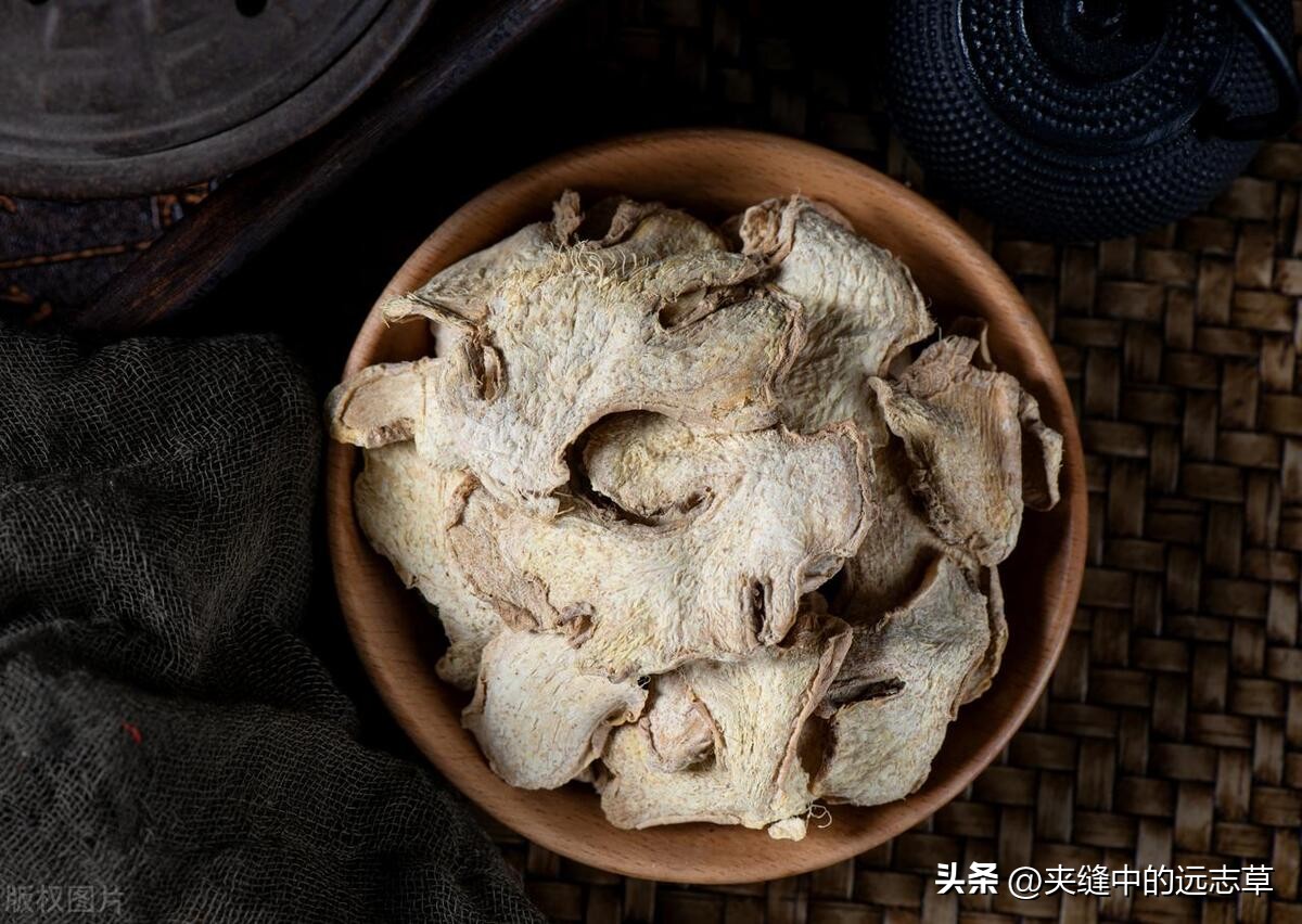 咳嗽有白痰也有黄痰中医,干咳痰少黄痰是风寒还是风热