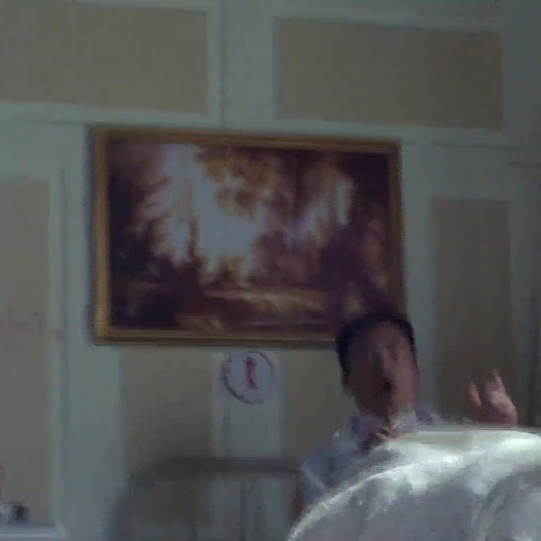 丈夫被打老婆霸气反击,丈夫被故意堵车妻子温柔劝说