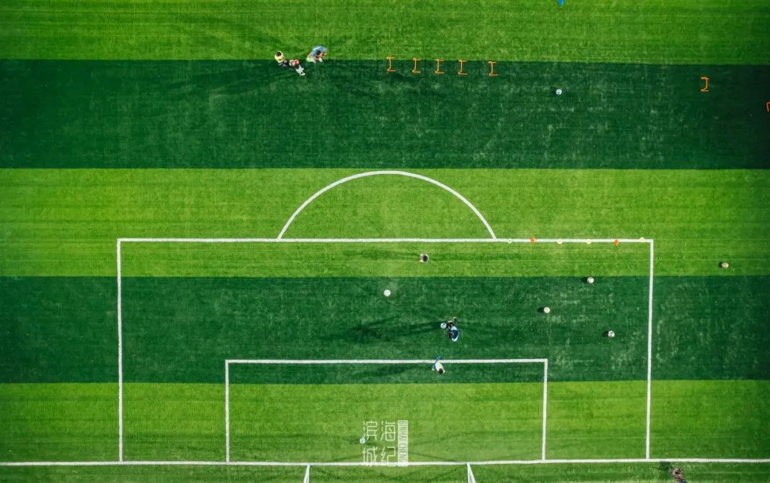 越夜越美丽完整视频,越夜越美丽流光溢彩