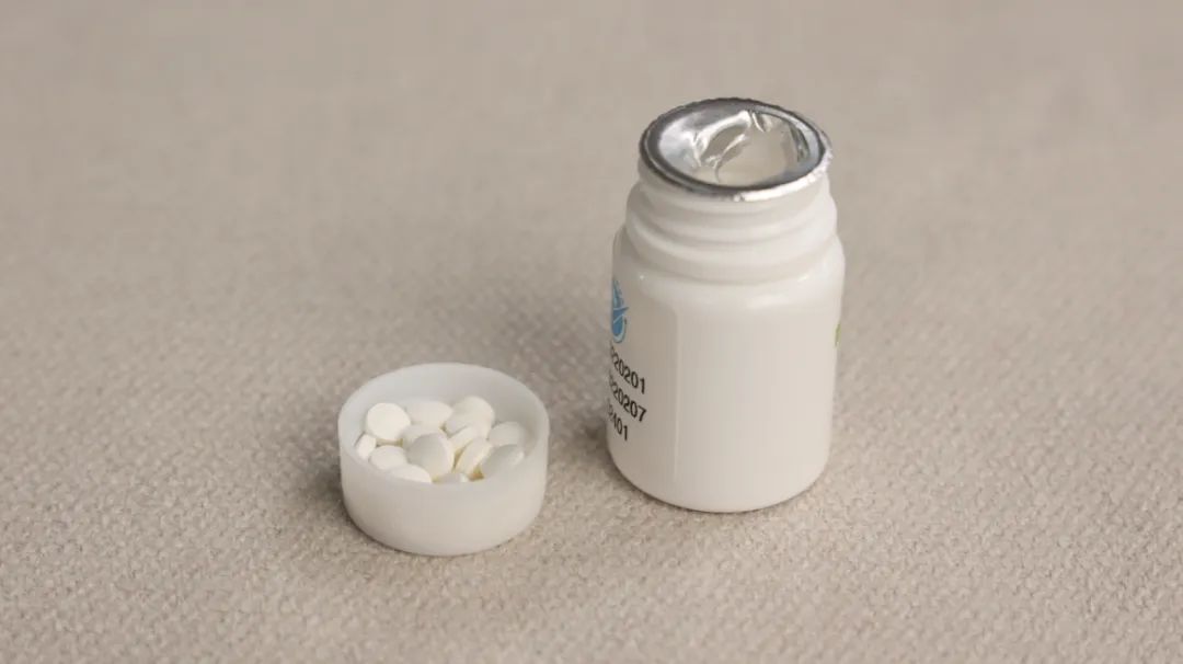 过敏性鼻炎引起反复上呼吸道感染,孩子过敏性鼻炎反复发作怎么办