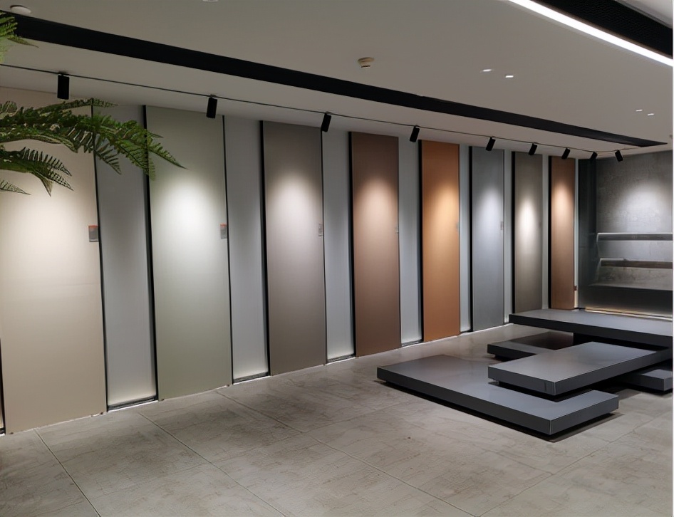 新一代透光岩板开创者：丝曼透光岩板•触感瓷砖横空出世