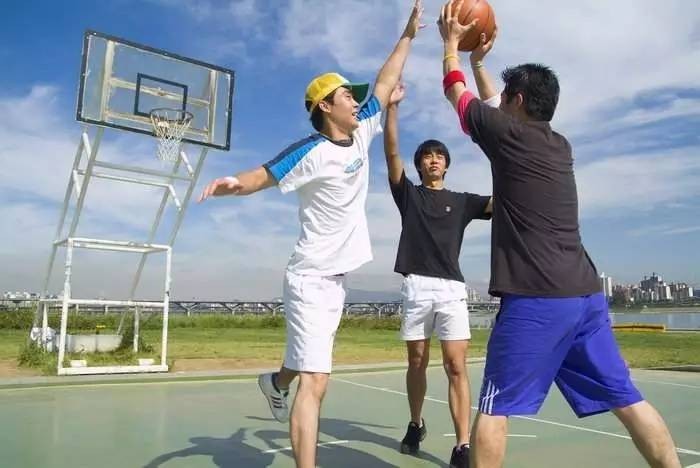 每天慢走1万步，能消除脂肪肝吗？提醒：这样锻炼，效果可能更好