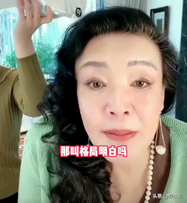 别人朝她扔泥巴，她用泥巴种鲜花，张兰才真的拿了大女主剧本