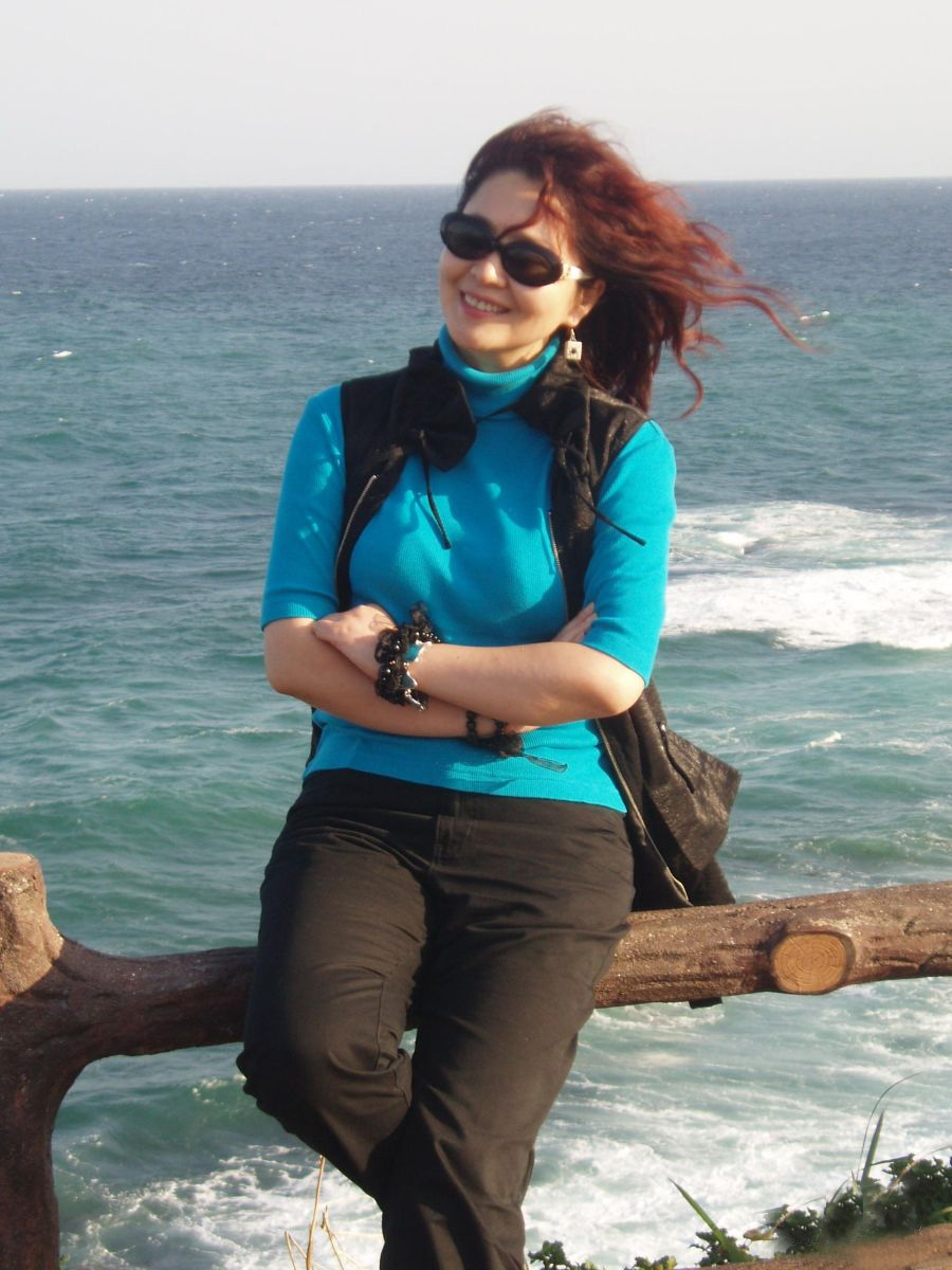 尤小刚与田歌离婚30年:他三婚娶小妻子64岁做父亲,她至今单身