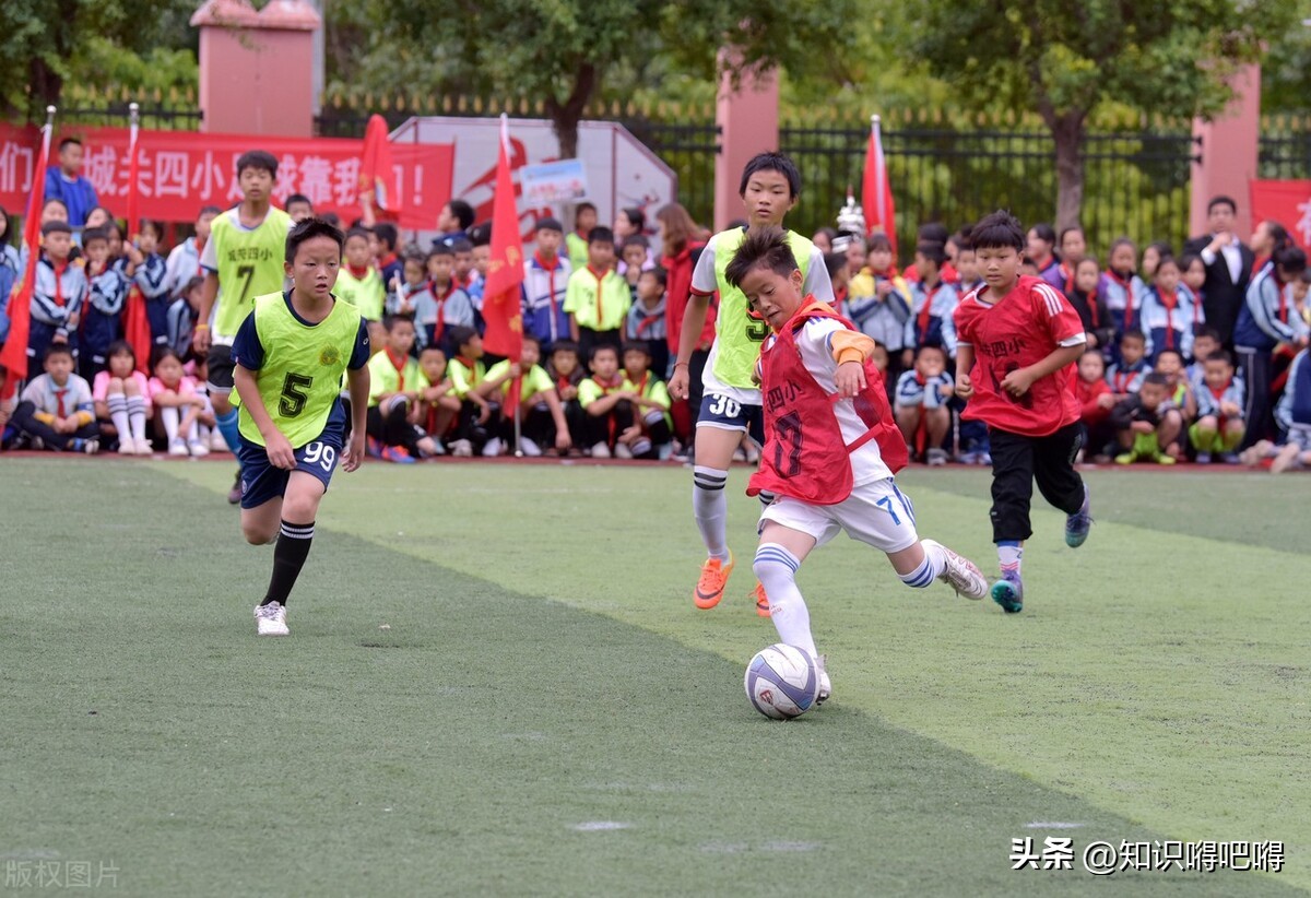 中国足球从根本上解决问题的办法,中国足球正确的前进方式