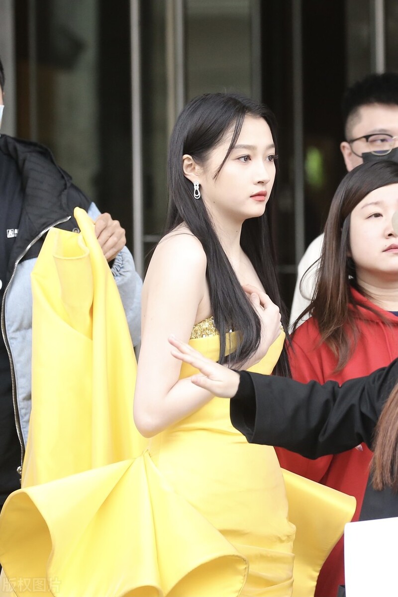 鹿晗曼联关晓彤,鹿晗生日祝福关晓彤贝克汉姆