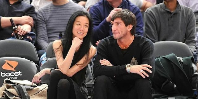 27岁奥运冠军与63岁华裔富婆，相爱6年无疾而终，男方：感觉很累