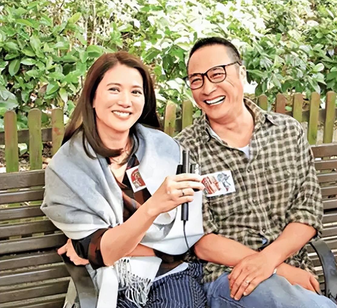 港姐袁咏仪包包,袁咏仪最贵的爱马仕包