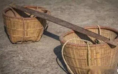 我恨父亲，甚至想过自杀，没人知道我是在怎样的环境中长大