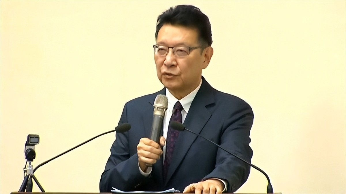 揭开赵少康和*智英黎**勾结的历史，赵少康之子是*智英黎**的得意门生