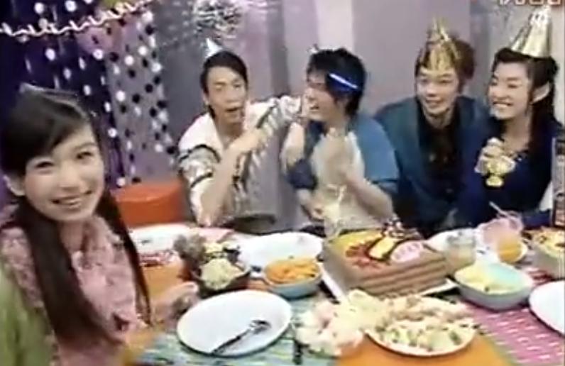 杨颖18年粉色高定韩国,杨颖18年视频