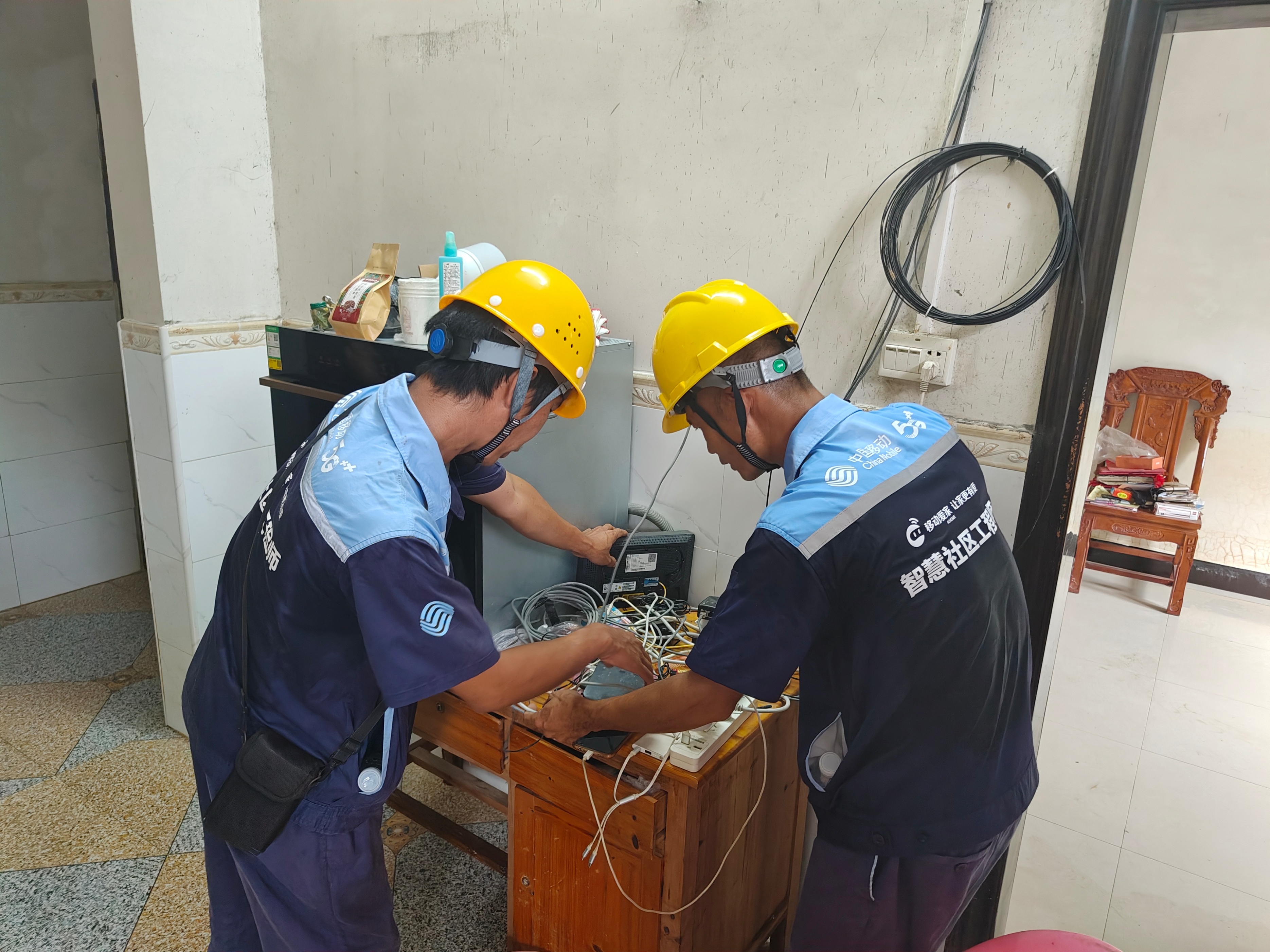 北海移动：红色通信映初心，抗洪救灾齐上阵