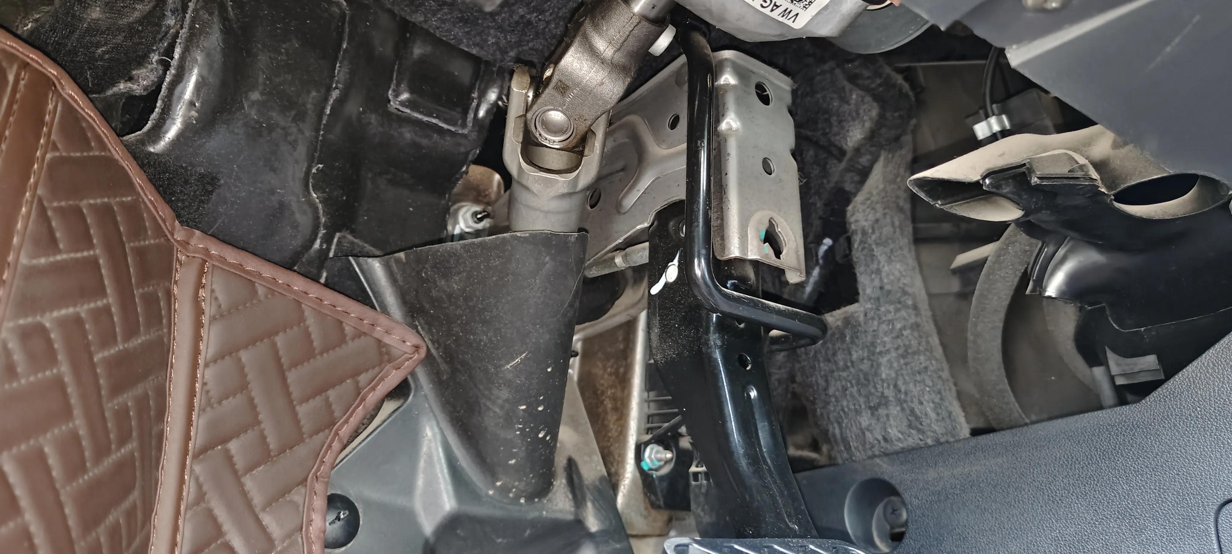 17年大众朗逸1.6自动二手多少钱,大众朗逸新能源纯电动车6万左右