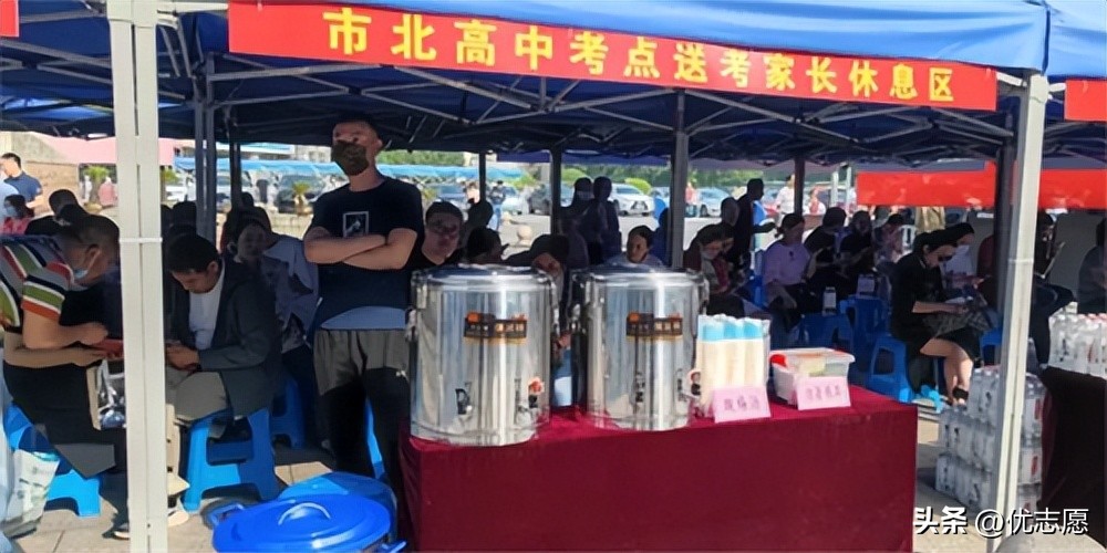 直击高考现场2018,直击高考第一现场助力高考