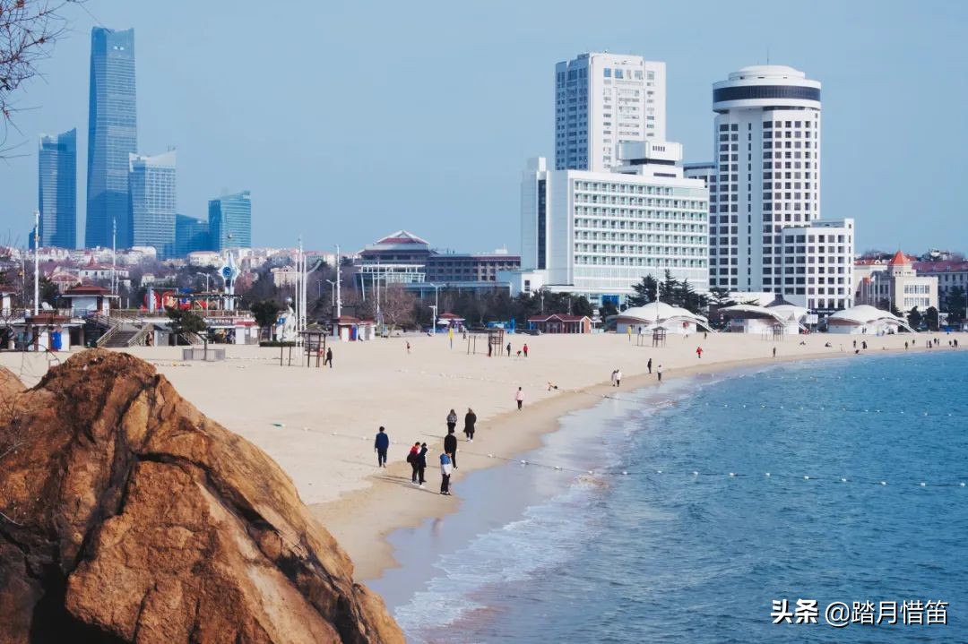 青岛被誉为北方明珠,青岛被称为东方瑞士的原因