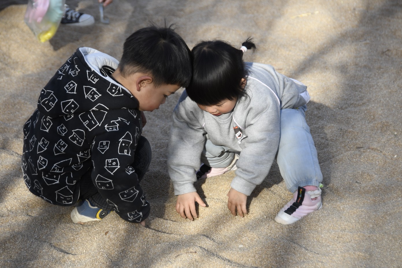 郑州市区内爬山一日游推荐,郑州市春季旅游攻略图