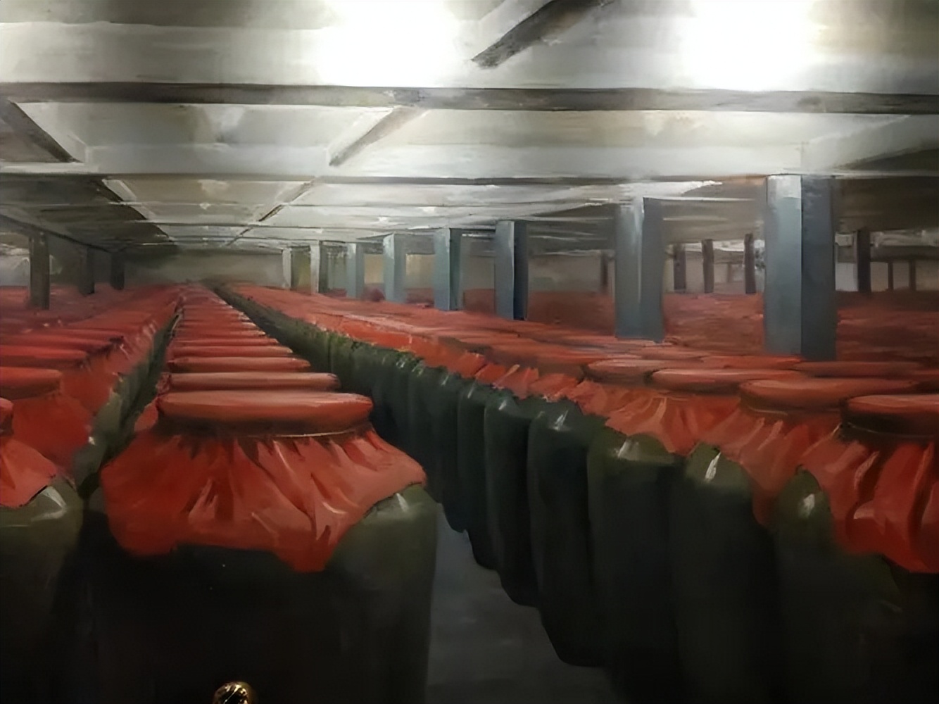 香港回归特制赖茅现在值多少钱,赖茅97香港回归酒1000毫升真假