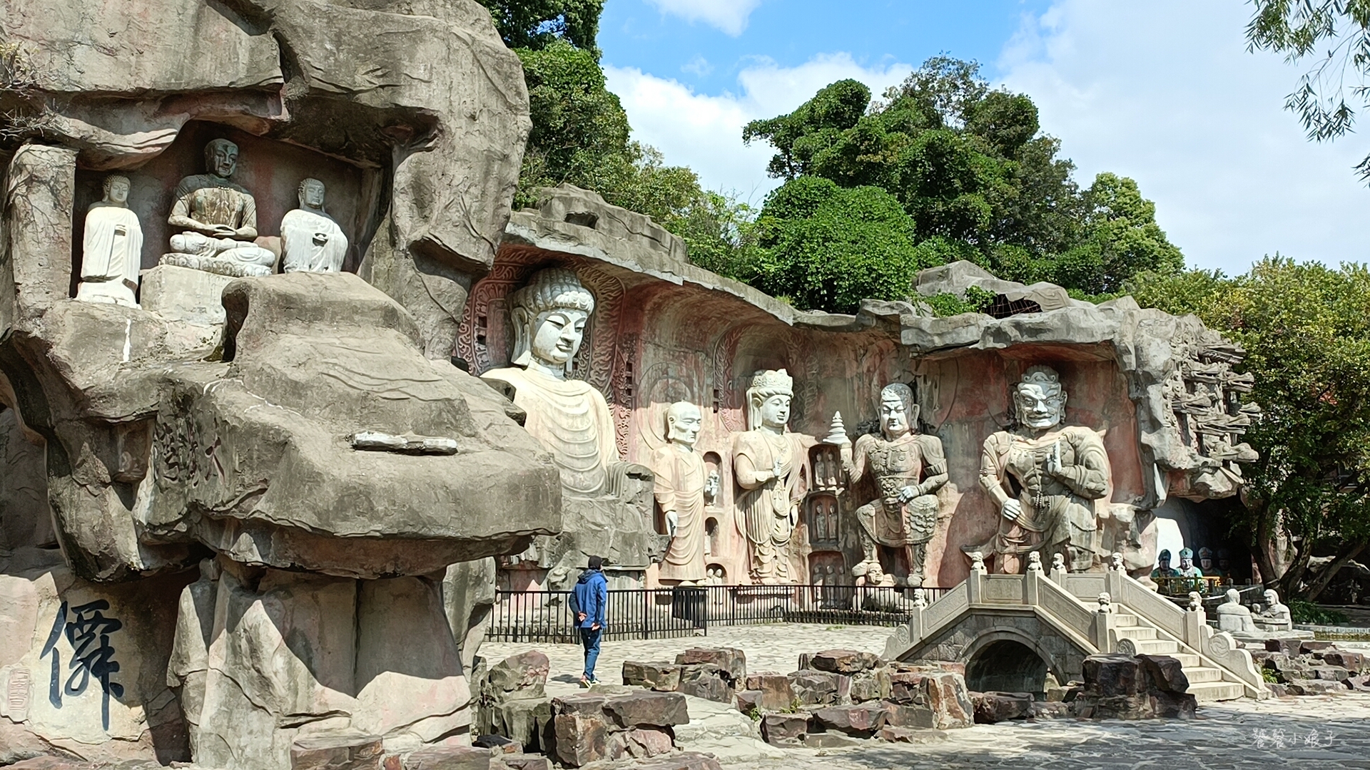 苏州的太湖与无锡太湖连吗,为什么苏州拥有那么大面积的太湖