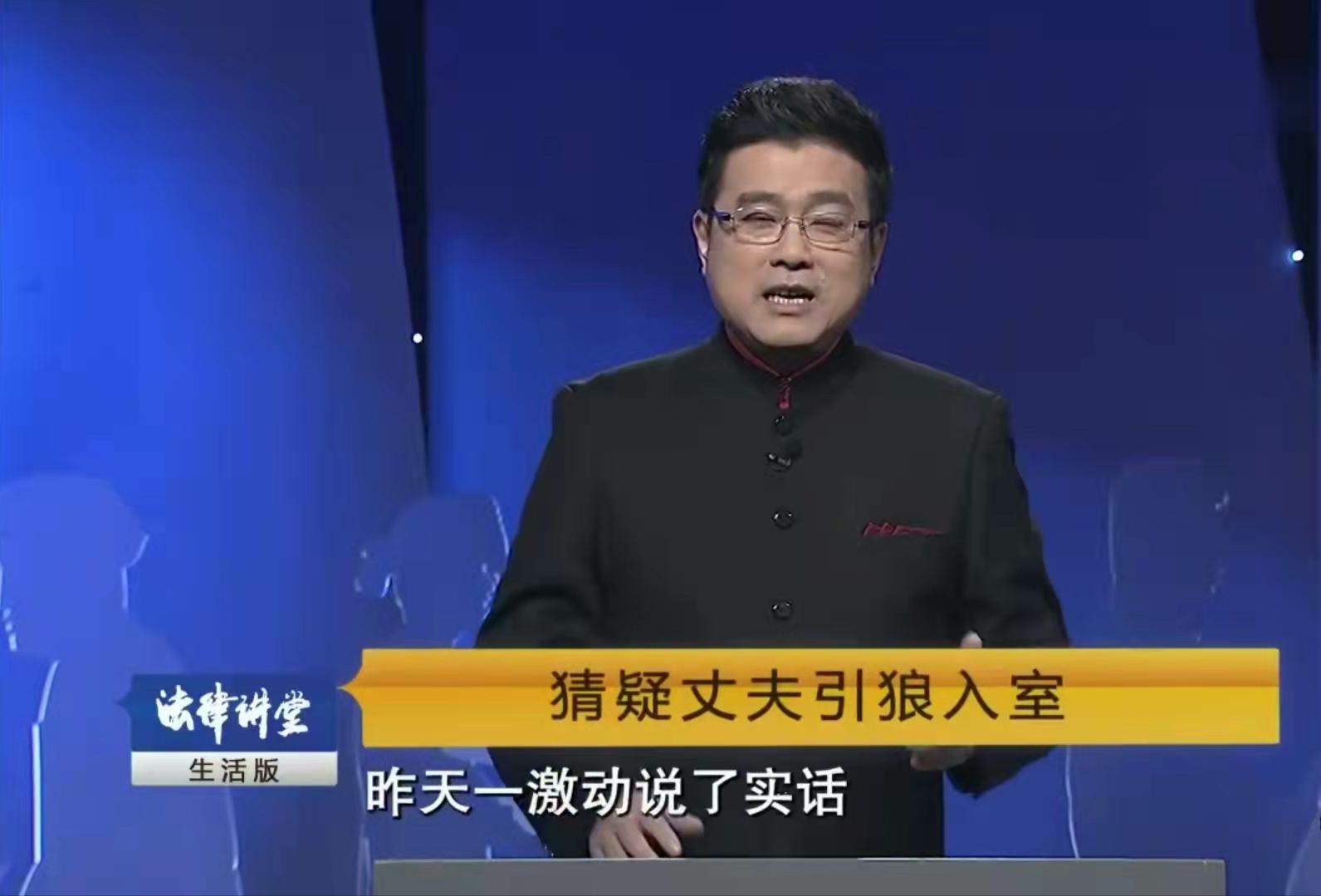 女子抓老公出轨闺蜜,女子抓丈夫出轨闺蜜