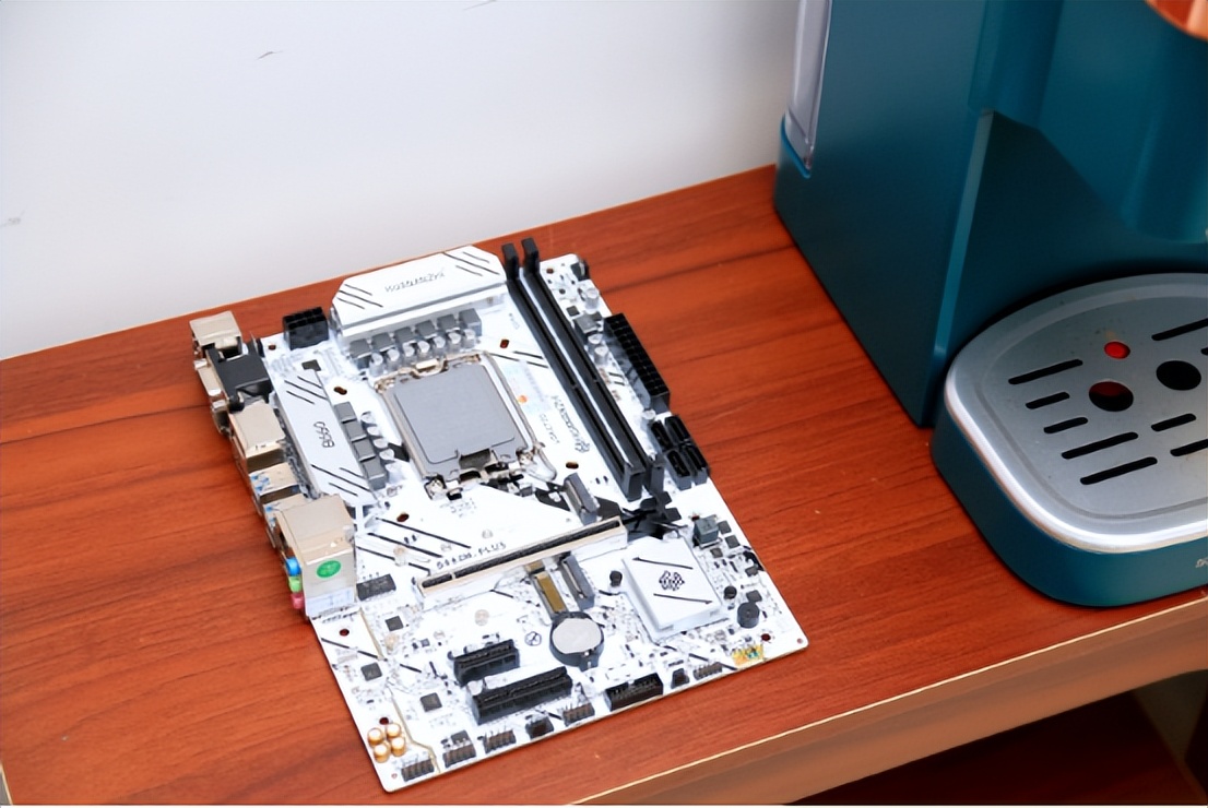 鍥戒骇鍓х粓浜庢敮妫辫捣鏉ヤ簡,b660plus璇勬祴