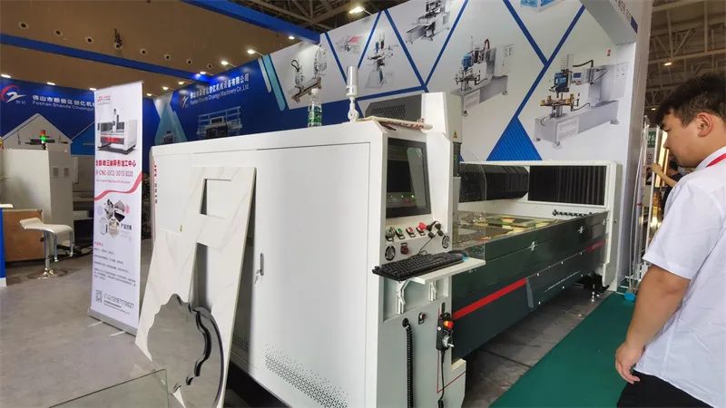 最新低碳智能技术亮相石油装备展,低碳技术与智能制造科技博览会