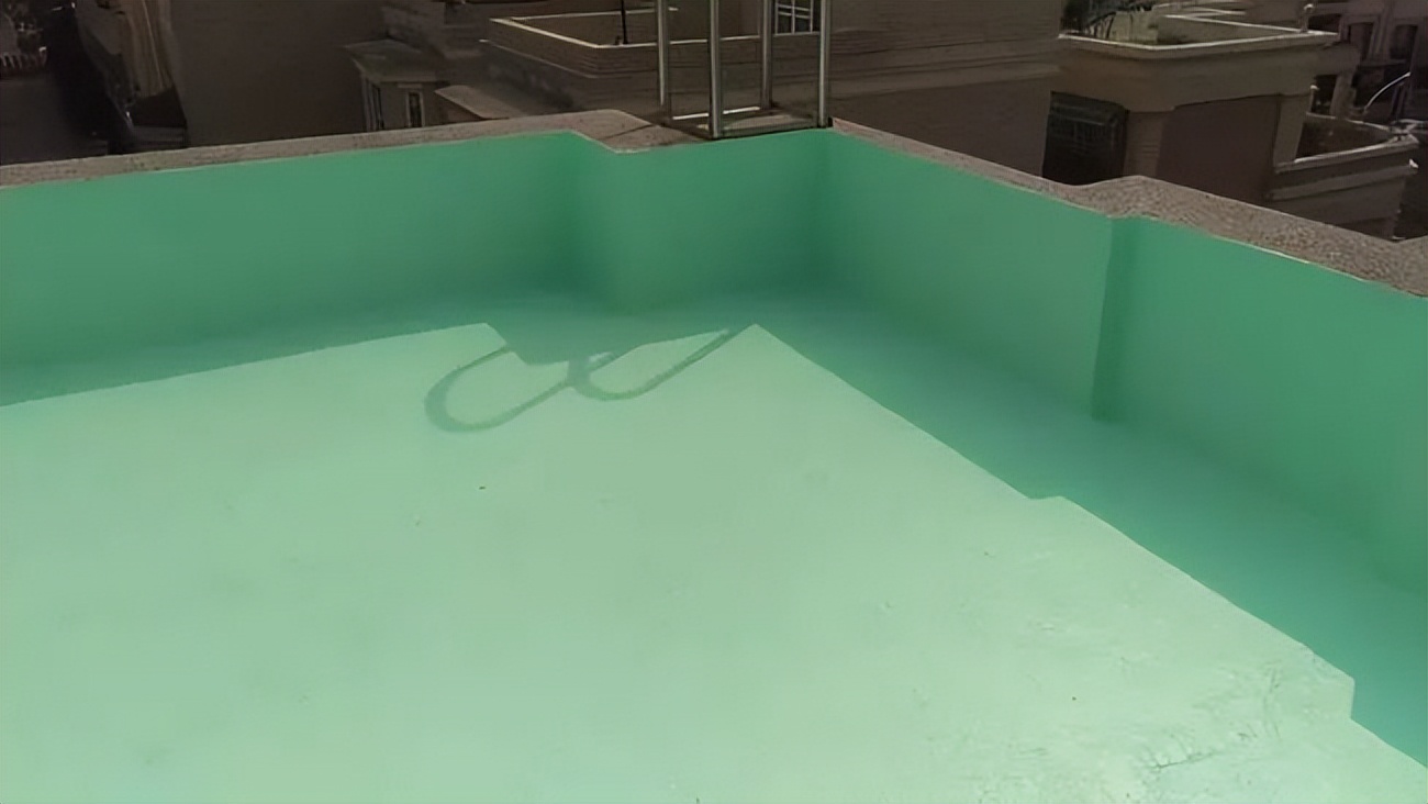 购买的二手房楼顶漏水自己维修吗,楼顶漏水小区没有业委会怎么维修