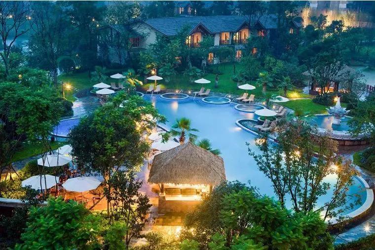 峨眉山灵秀温泉自驾,峨眉山灵秀温泉直播