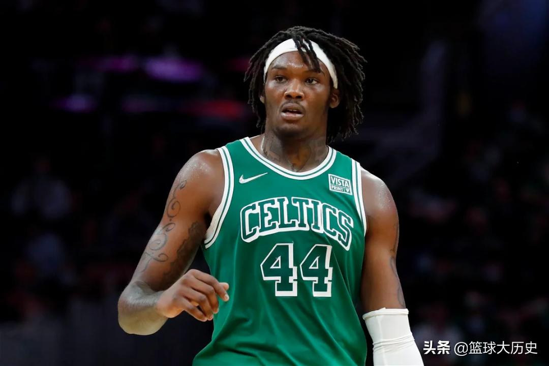 半月板撕裂继续打球的球员,半月板撕裂结束职业生涯