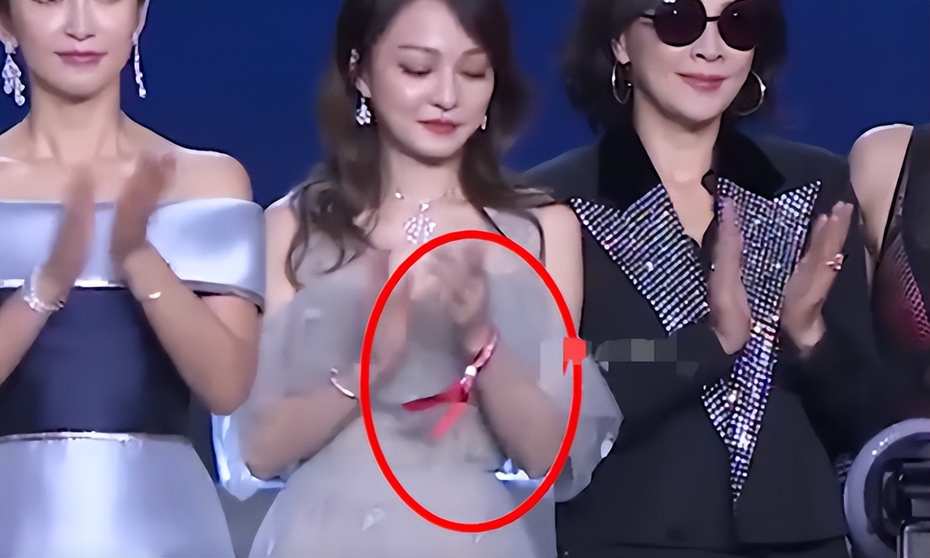 人走茶凉苏芒：封杀唐嫣被章子怡踹掉，毁伊能静婚礼被洪晃暗讽