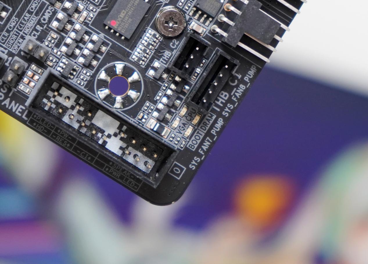 z790技嘉小雕和超耐久主板区别,技嘉超级雕主板z790搭配什么显卡