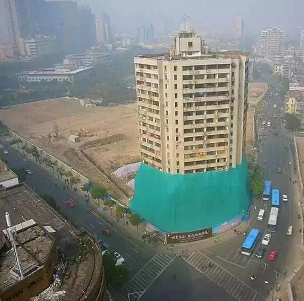 南京军区军人俱乐部,南京17年的军人俱乐部