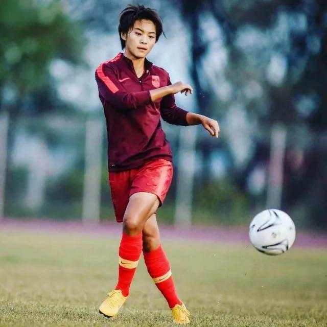 女梅西王霜,中国梅西王霜视频