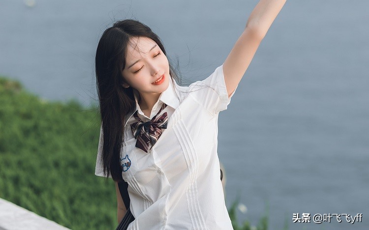 微信有人给你发好久不见怎么回,当有人给你发好久不见你咋回复