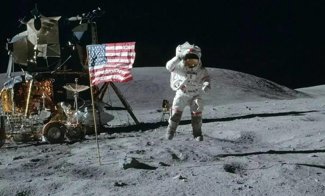 月球背面的飞船和外星人,玉兔二号发现月球背面有外星人吗