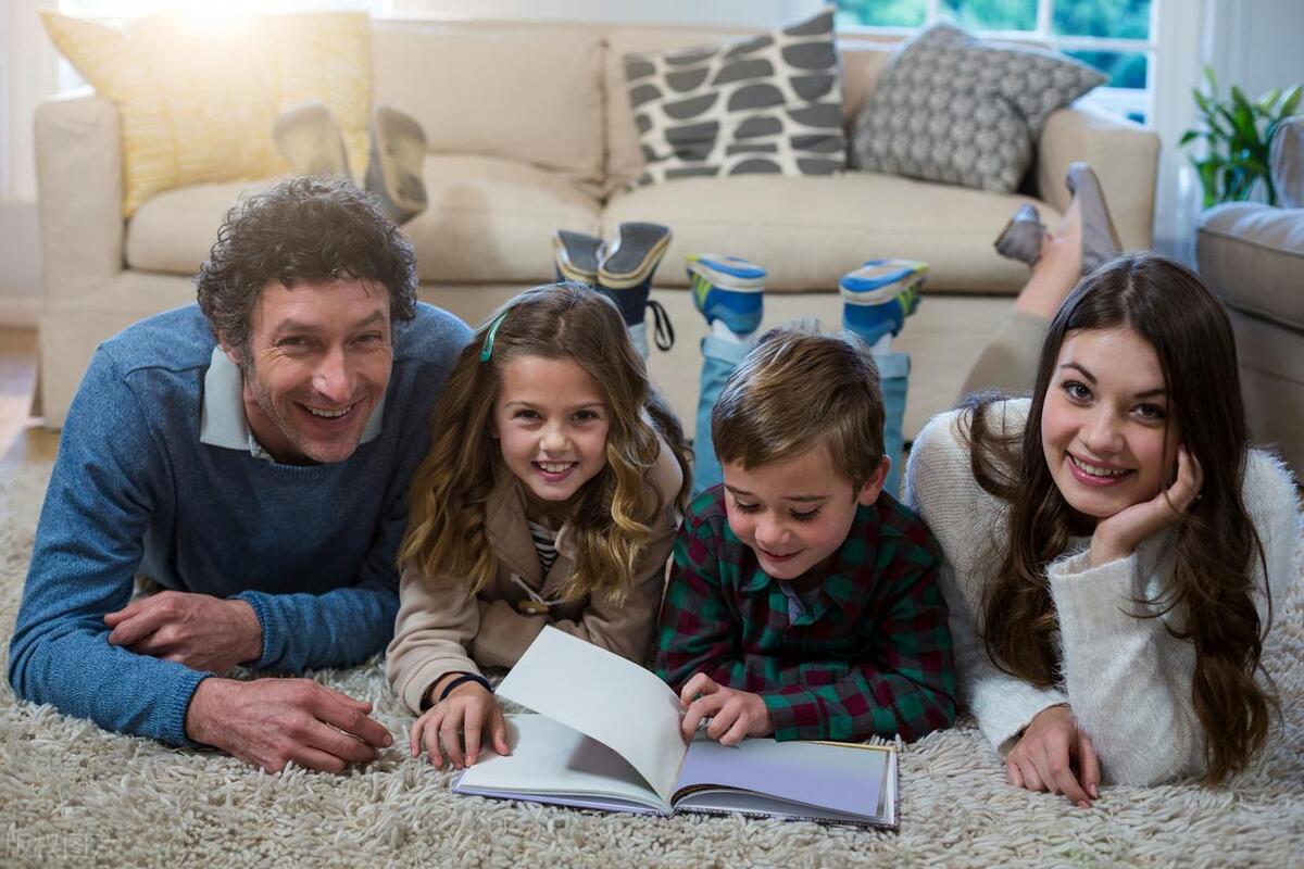 最强解释：普信男、钢铁直男、绿茶男、下头男、冤种男和宅男