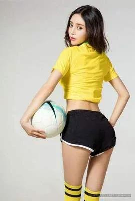 各国足球拉拉队美女服装,女足球拉拉队图片