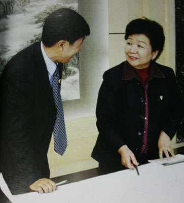 三鹿集团原董事长田文华官方报道,三鹿奶粉董事长现在状况