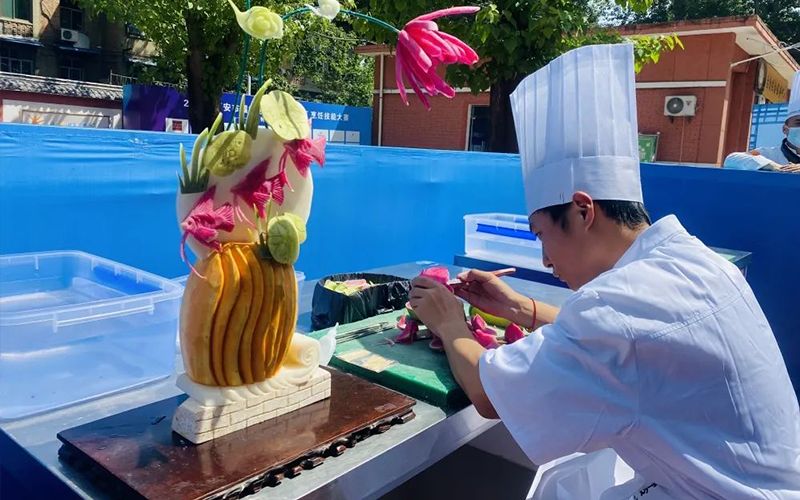 陕西省西安市灞桥区技能大赛,陕西华山技师学院学生竞赛
