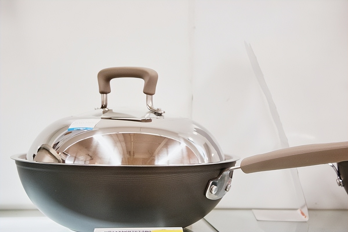 不锈钢锅外边脏了怎么办,不锈钢锅刷日常清洁