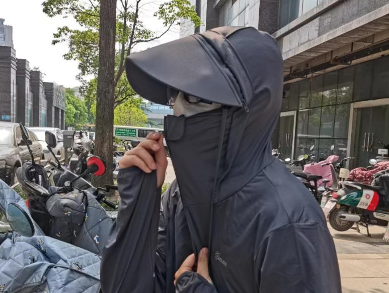 被官媒揭穿的“防晒衣”,官媒揭穿防晒衣套路