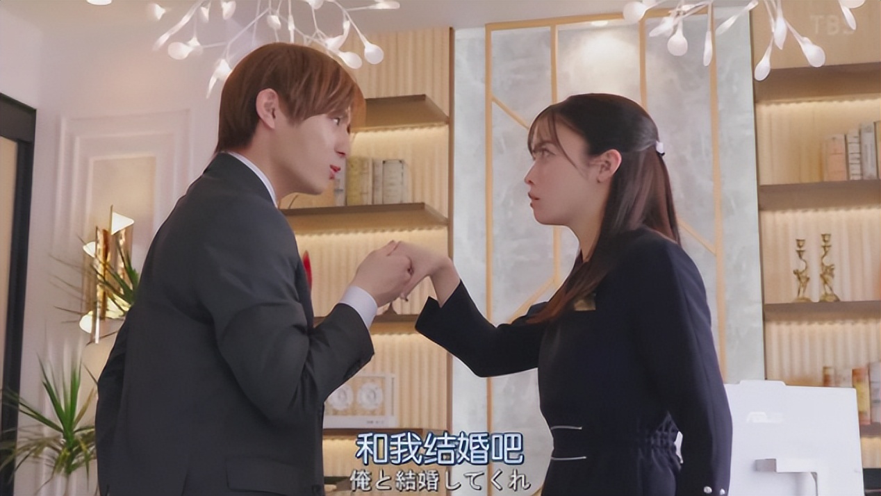 岛国颜值夫妻先婚后爱？！也太甜了吧~