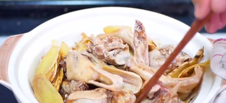 阳转阴后别大意！身体还虚着呢，建议炖上一锅，滋补身体，防复阳