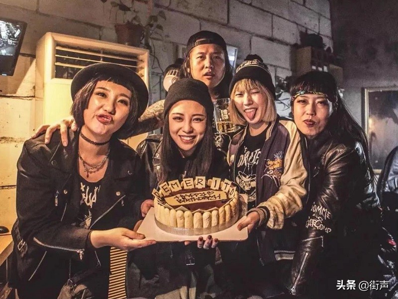 摇滚大城系列：青岛的乐队都挺火的？