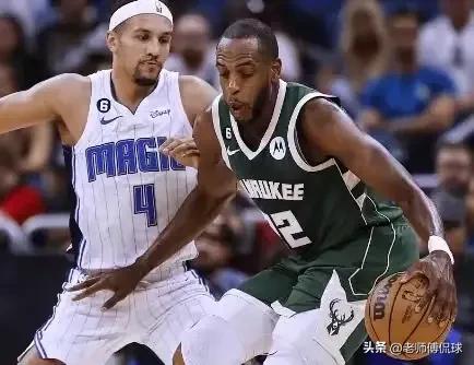 戴维斯爆砍34分21板,戴维斯打满全场的比赛