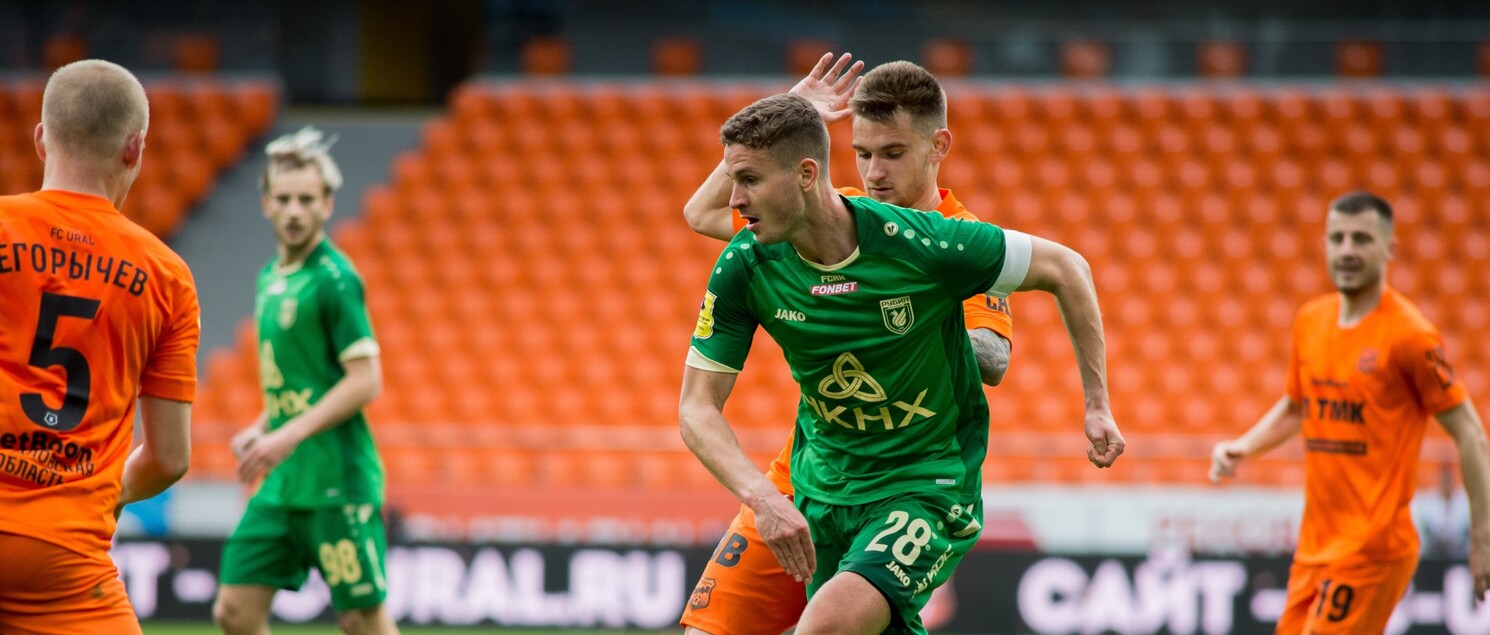 中途三将转会，15轮只拿7分，这支曾斩杀巴萨的俄超队降级了