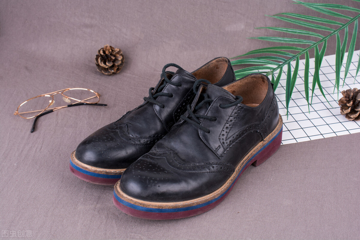 未开封的过期的护手霜还可以用吗,维e防裂护手霜过期一年可以用吗