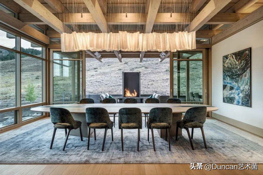 西雅图LucasInterior古朴隐逸的度假住宅