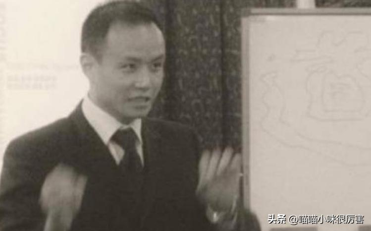 曾经爆红的乐嘉最近过得怎么样,乐嘉怎么不出镜了